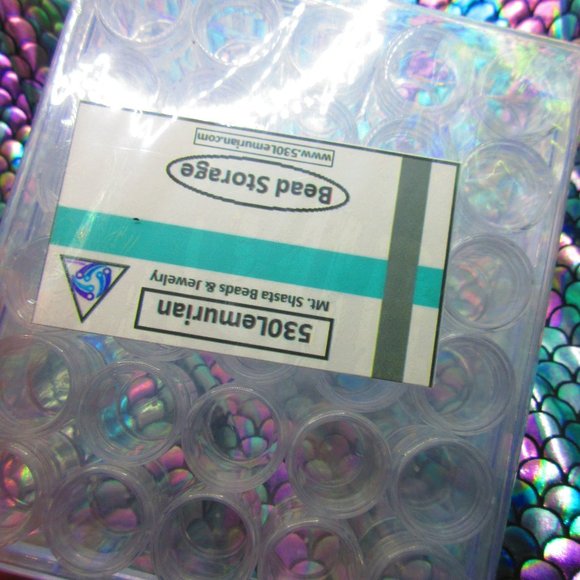 30 Compartments Clear Storage Case For Beads And Things - Picture 5 of 5